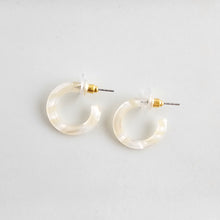 Load image into Gallery viewer, Micro Cam Mini Hoops - Ivory