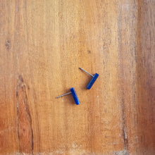 Load image into Gallery viewer, Mini Bella Bar Studs - Navy
