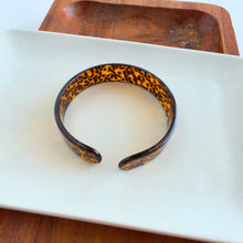 Load image into Gallery viewer, Brynn Bracelet - Amber Dot - Small
