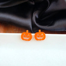 Load image into Gallery viewer, Jack O' Lantern Pumpkin Studs - Orange Glitter