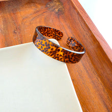 Load image into Gallery viewer, Brynn Bracelet - Amber Dot - Small