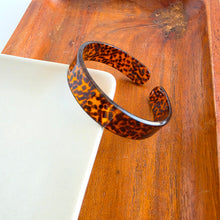 Load image into Gallery viewer, Brynn Bracelet - Amber Dot - Small