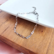 Load image into Gallery viewer, Luxe Silver Delicate Paper Clip Bracelet
