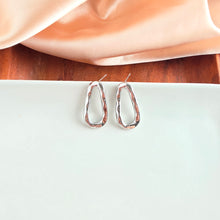 Load image into Gallery viewer, Luxe Odessa Studs - Silver