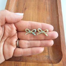 Load image into Gallery viewer, Bowie Studs - Champagne Mint