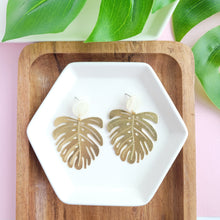 Load image into Gallery viewer, Belize Earrings
