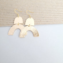 Load image into Gallery viewer, Ruby Earrings - Gold