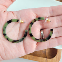Load image into Gallery viewer, Camy Hoops - Olive Tortoise