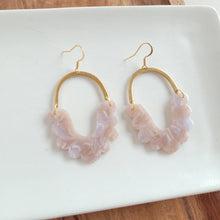 Load image into Gallery viewer, Scarlett Earrings - Taupe
