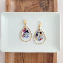 Load image into Gallery viewer, Savannah Earrings - Multicolor
