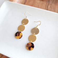 Load image into Gallery viewer, Evelyn Earrings - Tortoise