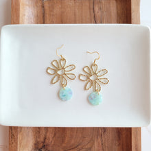 Load image into Gallery viewer, Maisy Earrings - Mint