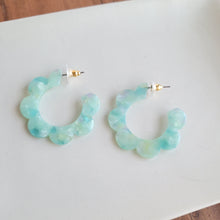 Load image into Gallery viewer, Flora Hoops - Mint

