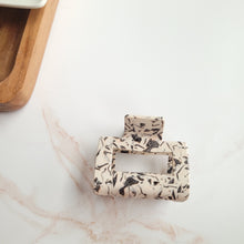 Load image into Gallery viewer, Carly Hair Claw - Marble
