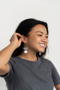 Wren Earrings - Grey & Silver